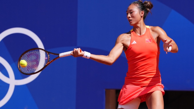 巴黎奧運(yùn) | 擊敗世界第一，鄭欽文完美贏下歷史性一役