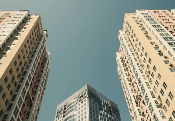 經(jīng)濟(jì)觀察 | 中國城鎮(zhèn)化「下半場」更凸顯「人」