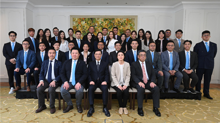 青聯(lián)工商考察團(tuán)訪問(wèn)越南 李家超接見(jiàn)並勉勵(lì)做好「一帶一路」推廣宣傳大使
