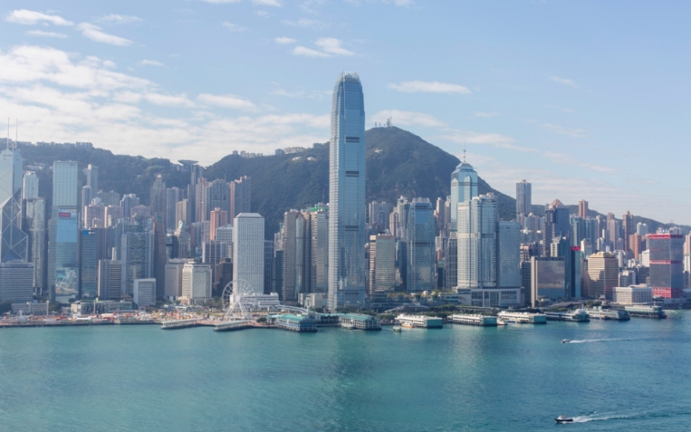 【百家爭(zhēng)鳴】傳承愛國(guó)愛鄉(xiāng)傳統(tǒng) 為新征程作新貢獻(xiàn)