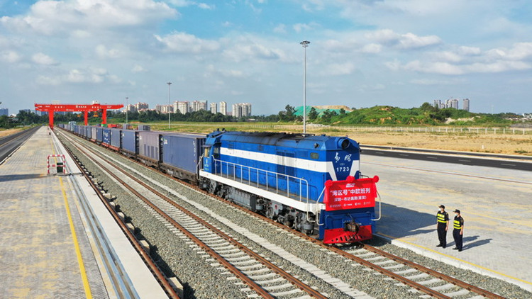 中歐班列（深圳）上半年發(fā)運(yùn)貨值同比增長(zhǎng)超三成