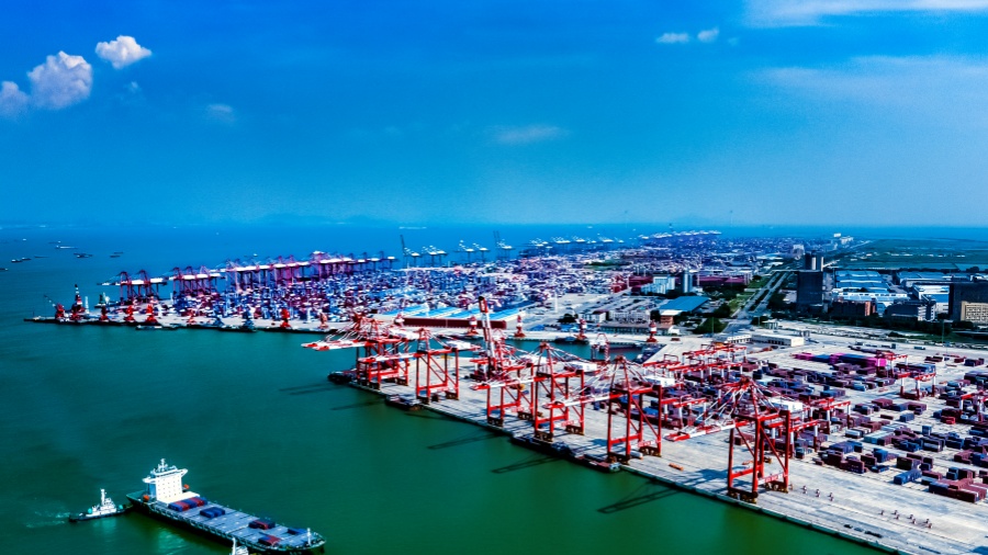 穗出臺國際航運樞紐《三年行動計劃》廣州攜手港澳共建大灣區(qū)航運聯合交易中心