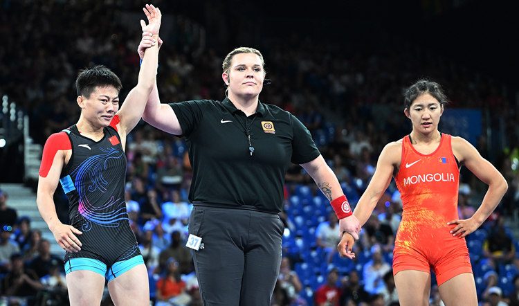 巴黎奧運(yùn)丨女子自由式摔跤：龐倩玉摘銅 洪可新無緣決賽