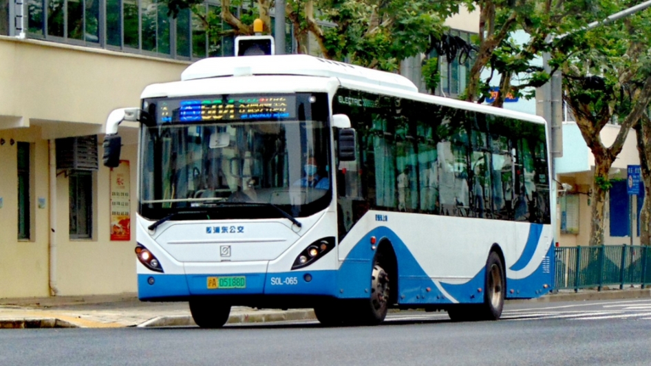 上海：計(jì)劃到2027年底前公交車、出租汽車全面實(shí)現(xiàn)新能源化 