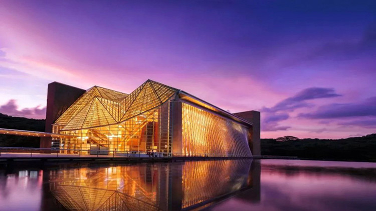 深圳音樂廳成為「City Walk」的熱門地 