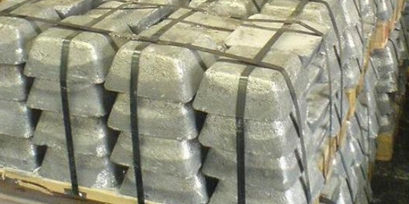 商務(wù)部新聞發(fā)言人就銻等物項(xiàng)出口管制政策應(yīng)詢答記者問