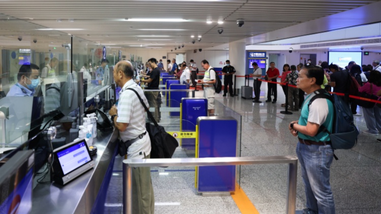 今年前7月全國(guó)口岸出入境人員3.41億人次 同比增長(zhǎng)62.34%