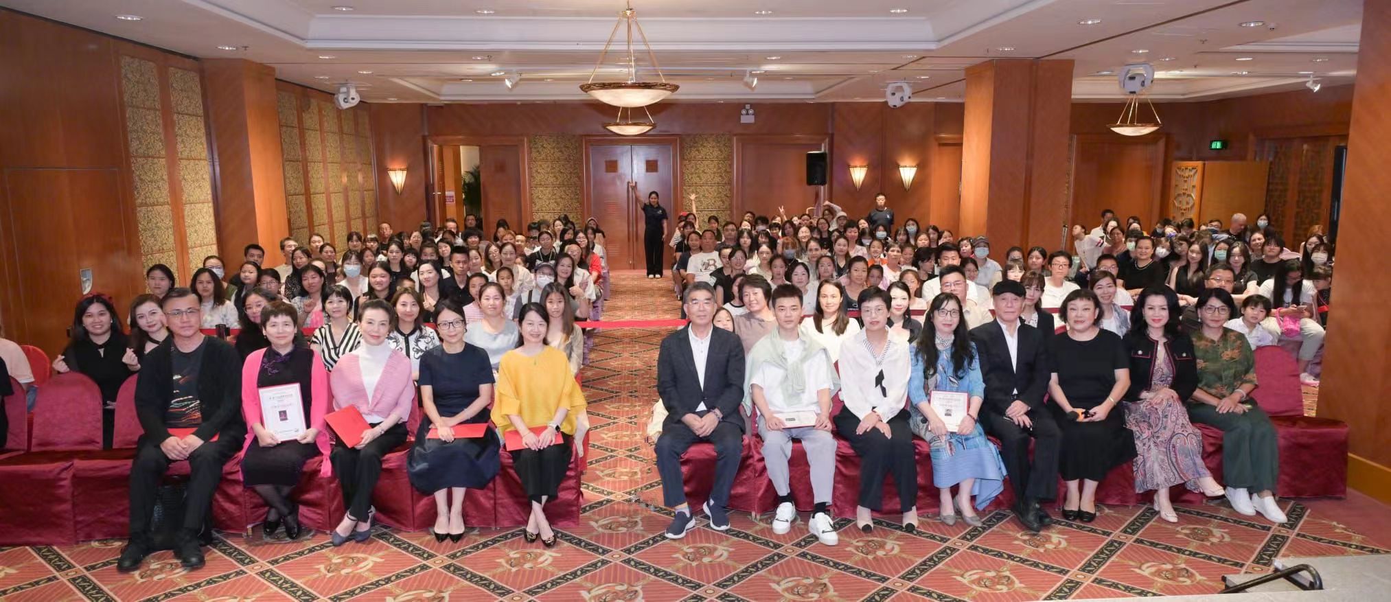 「敦煌?五洲琴韻」第十五屆國(guó)際古箏比賽開幕