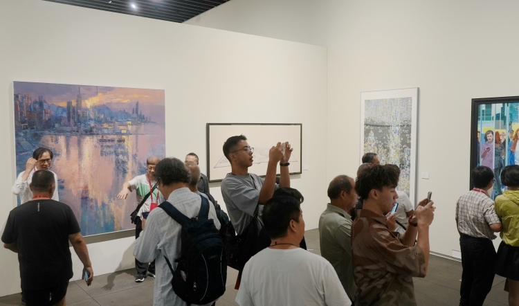 第14屆全國美術作品展覽港澳臺、海外華人作品展在深圳開幕