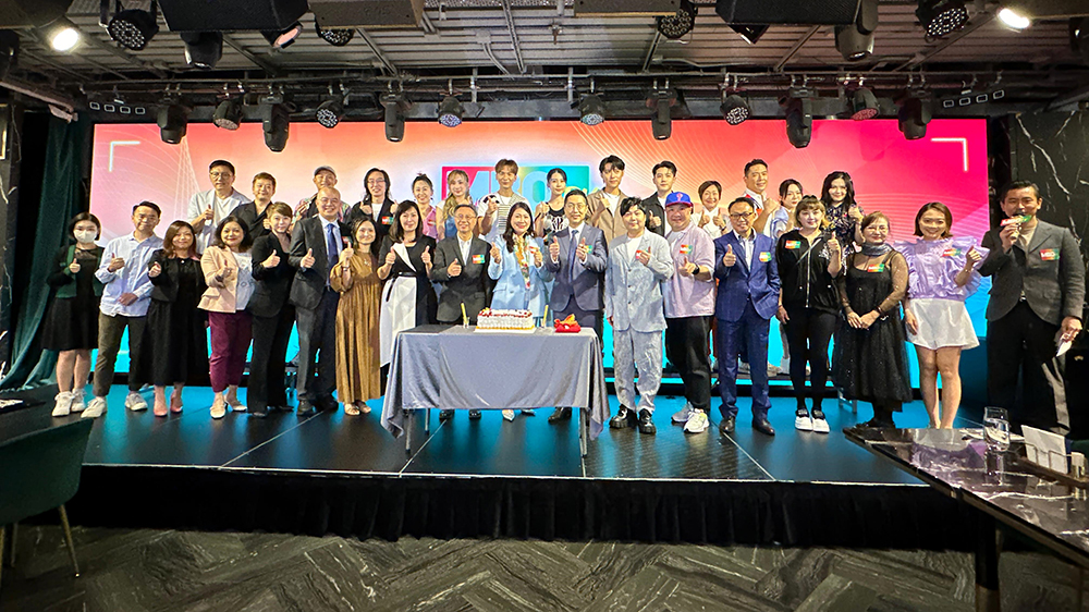 【娛樂】新城廣播慶祝33周年臺慶 8月24日會(huì)展開Show