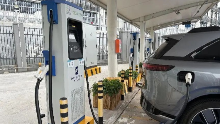 深圳已建超充站486座 全市公共充電樁達(dá)36.3萬個