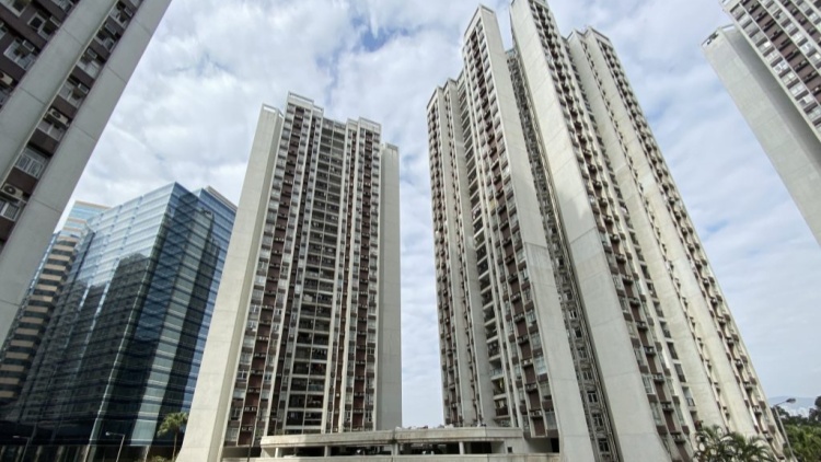 ?回應(yīng)差估署樓價(jià)指數(shù)跌至近8年新低 業(yè)界：應(yīng)該未跌完