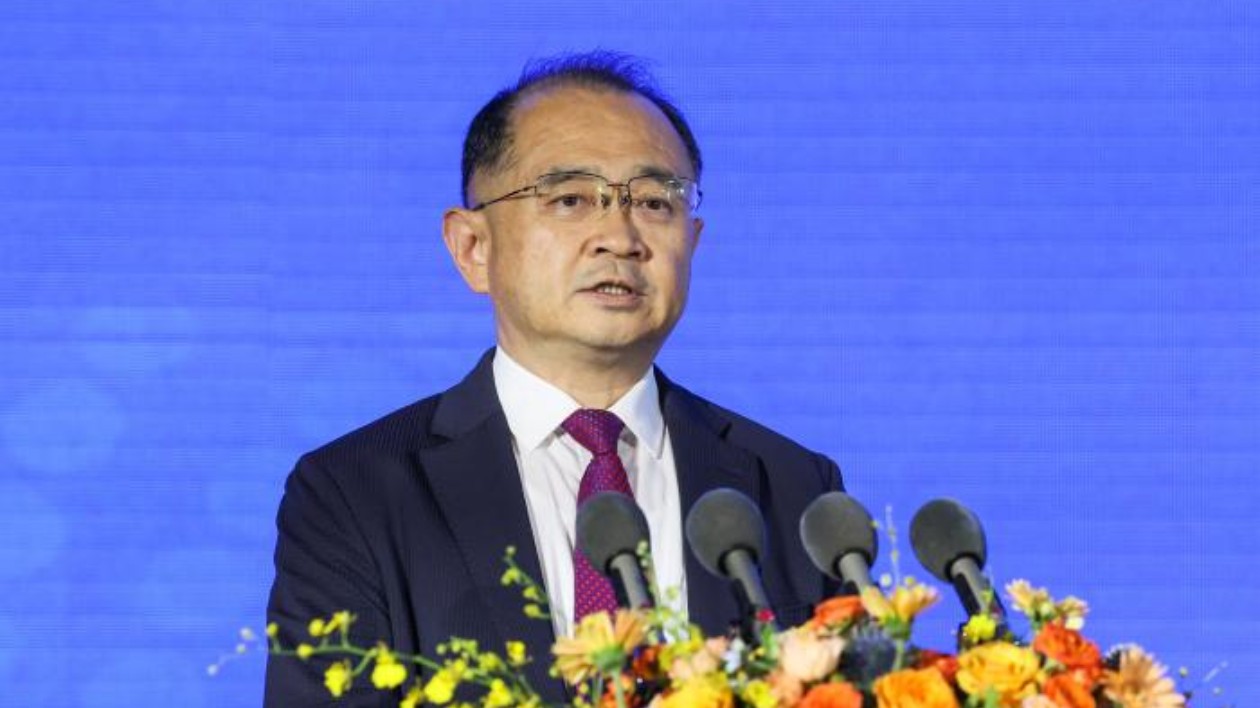 山東濱州市委書記宋永祥誠邀廣大企業(yè)家共繪發(fā)展新質(zhì)生產(chǎn)力的「五張藍(lán)圖」