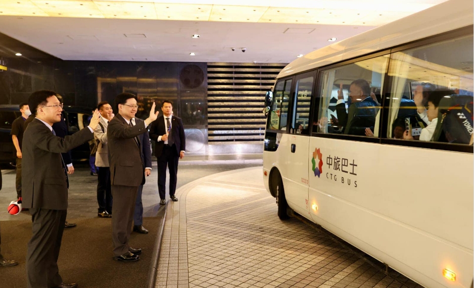 港協(xié)暨奧委會設(shè)宴歡送國家奧運(yùn)健兒  李家超:為社會各界帶來難忘經(jīng)驗(yàn)