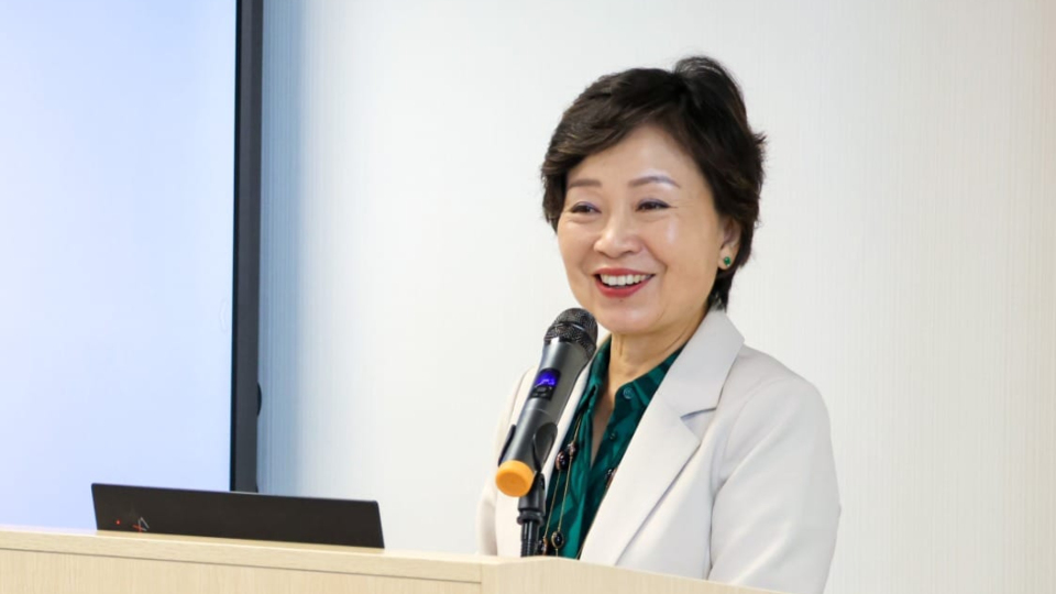 蔡若蓮勉勵(lì)學(xué)生新學(xué)年要好好規(guī)劃 學(xué)習(xí)港隊(duì)奧運(yùn)健兒永不放棄精神