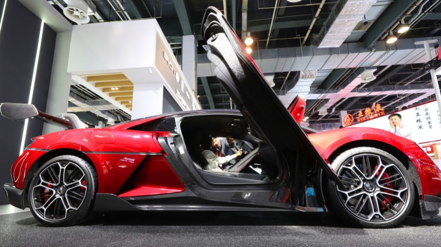 加拿大對中國電動(dòng)汽車徵收100%附加稅 中國機(jī)電商會(huì)回應(yīng)