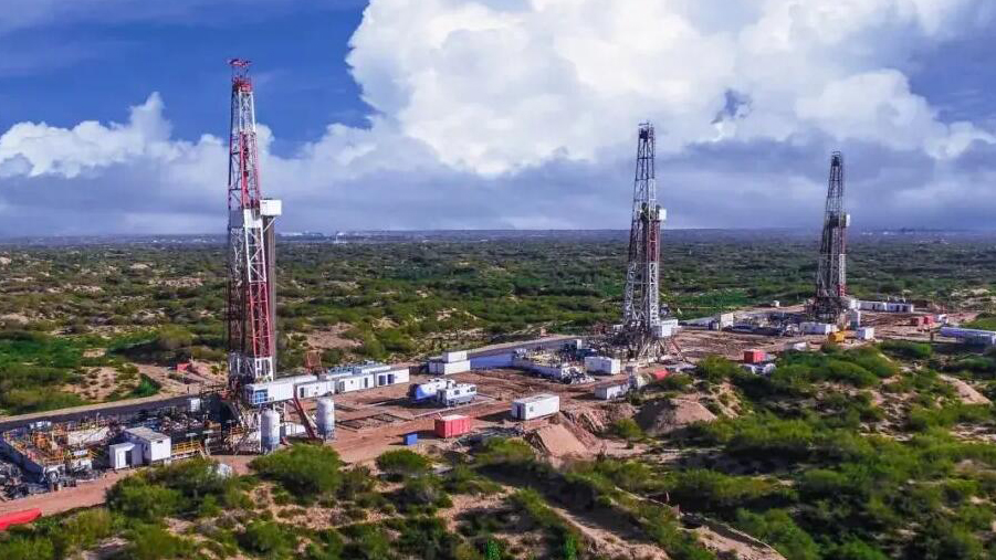 中國最大油氣田累產(chǎn)油氣當量突破10億噸