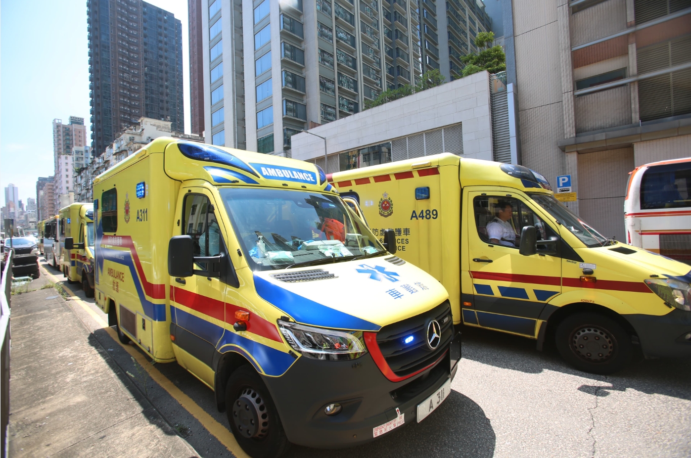 突發(fā)｜土瓜灣內(nèi)地旅客疑進(jìn)食龍蝦屙嘔 14人送院治理