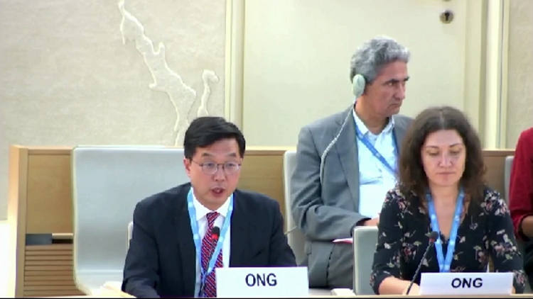 有片｜何建宗在聯(lián)合國人權(quán)理事會發(fā)言 介紹香港高薪低稅及人才政策等