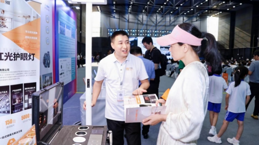 築牢人工智能產(chǎn)業(yè)高地 深圳龍崗舉辦我?guī)推髽I(yè)搭場景「AI」專場活動