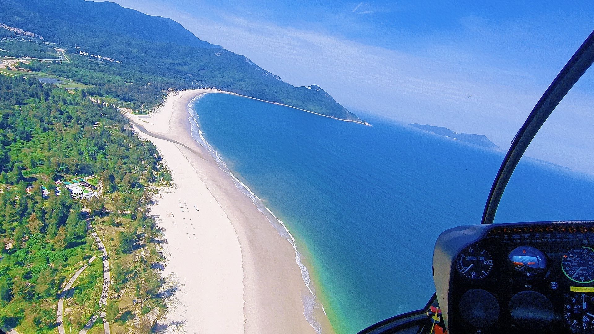 10分鐘達(dá)南澳 深圳南澳上線跨區(qū)低空飛行航線