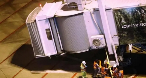 受颱風(fēng)「貝碧嘉」影響，上海取消航班超1400班次