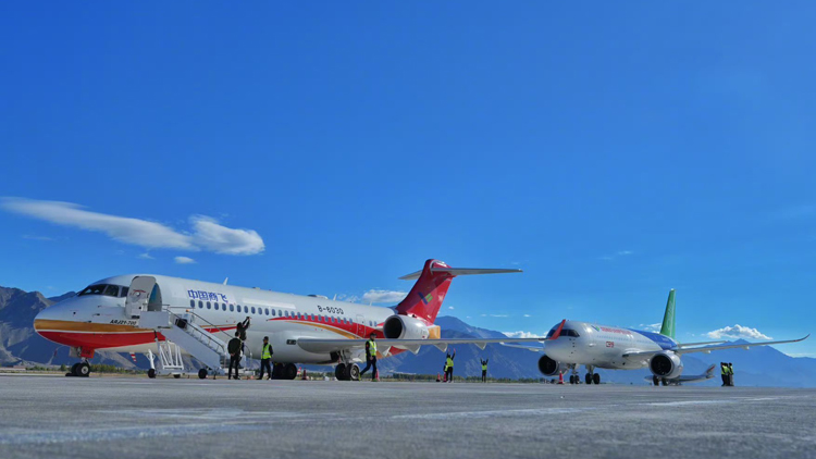 國產(chǎn)大飛機C919首次飛抵拉薩