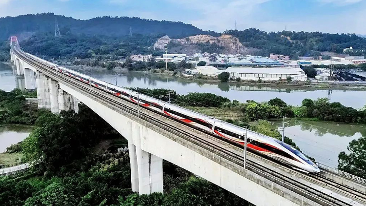 中國(guó)鐵路：9月29日至10月1日、10月6日至7日多個(gè)方向仍有餘票