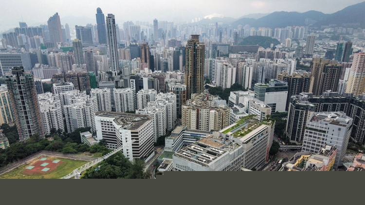 本港8月私宅售價(jià)指數(shù)按月跌1.7% 樓價(jià)連跌4月 創(chuàng)近8年新低