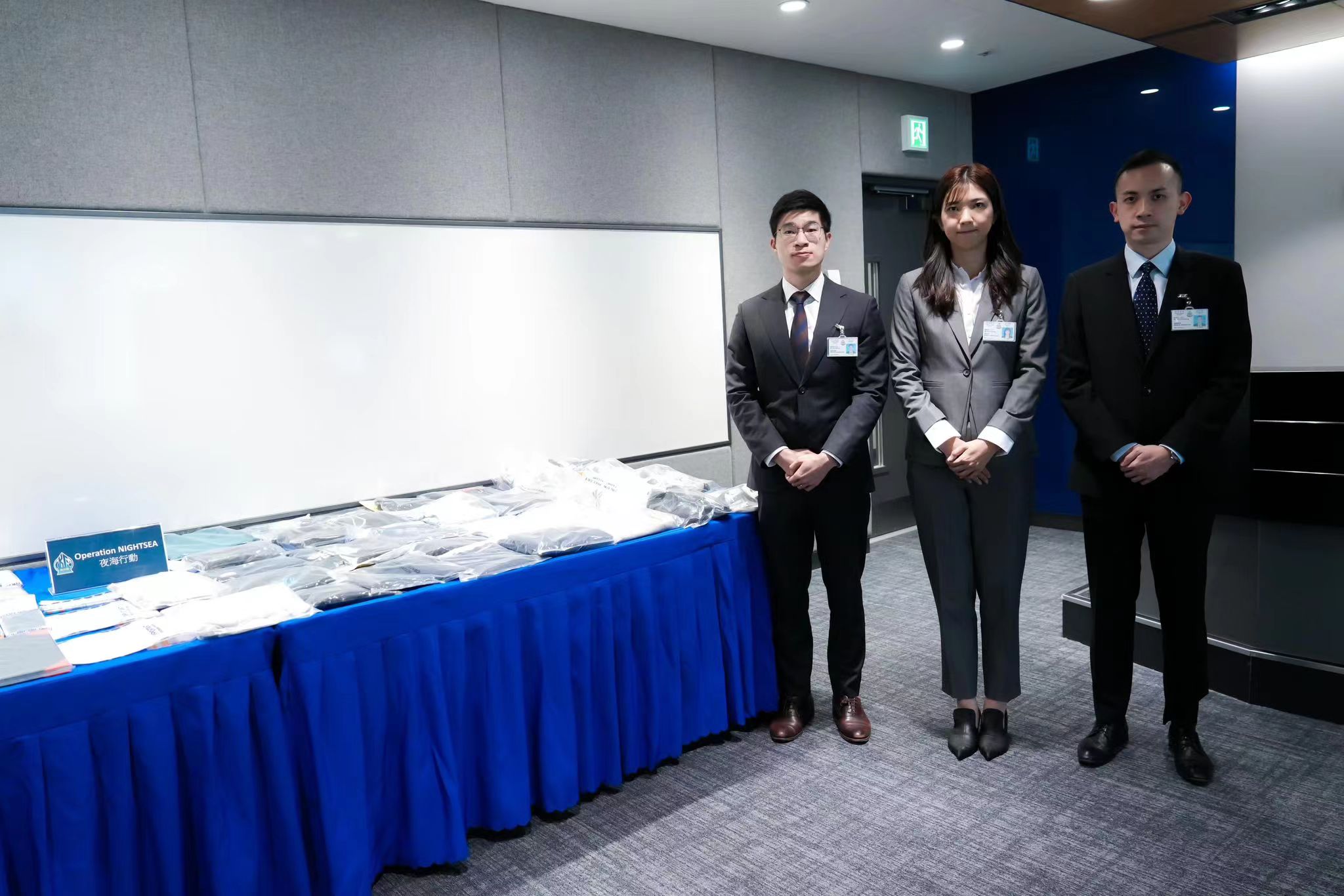 突發(fā)丨警方打擊網(wǎng)購(gòu)騙案 拘31人涉款100萬元