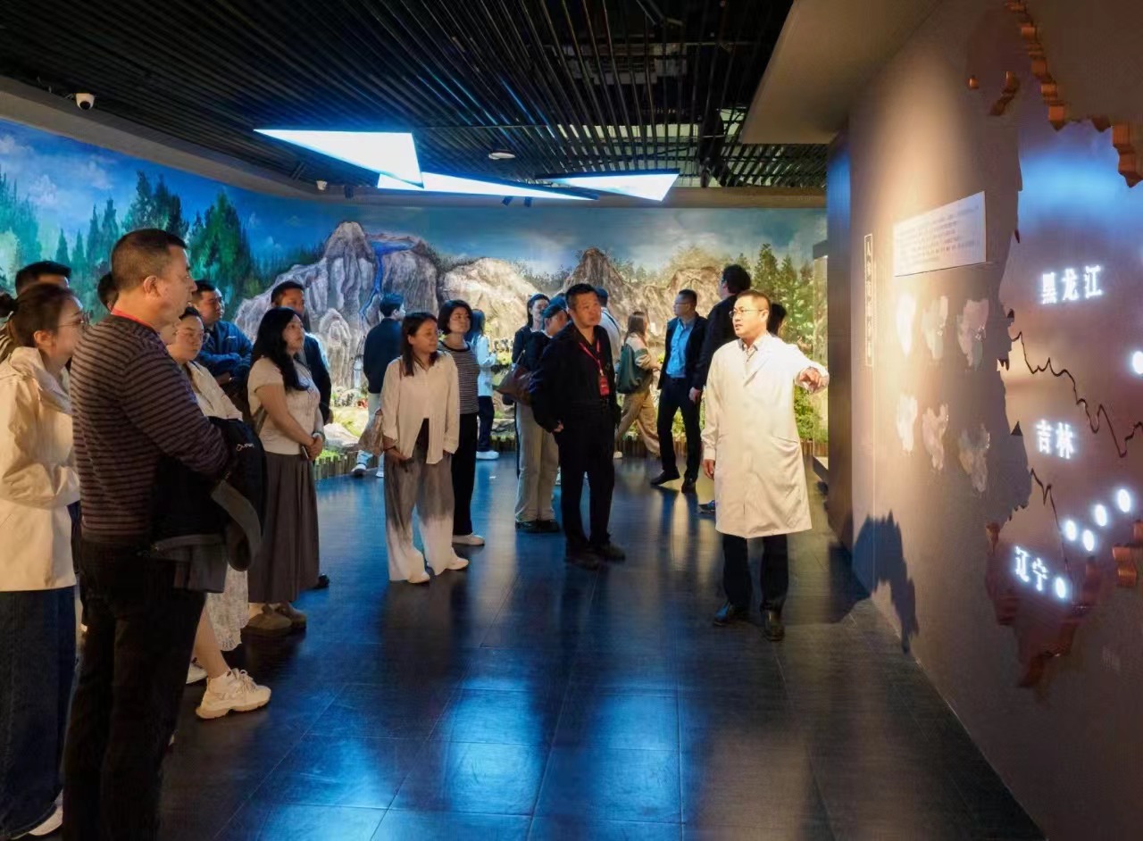 共建新電商 共享新發(fā)展（十八）百名主播走進吉林省人參科學研究院