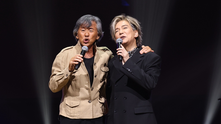 有片｜【娛樂】相識(shí)45年 賈思樂林子祥首度同臺(tái)獻(xiàn)唱