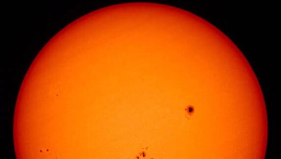 今明兩晚可能發(fā)生大地磁暴 對(duì)我們有何影響？