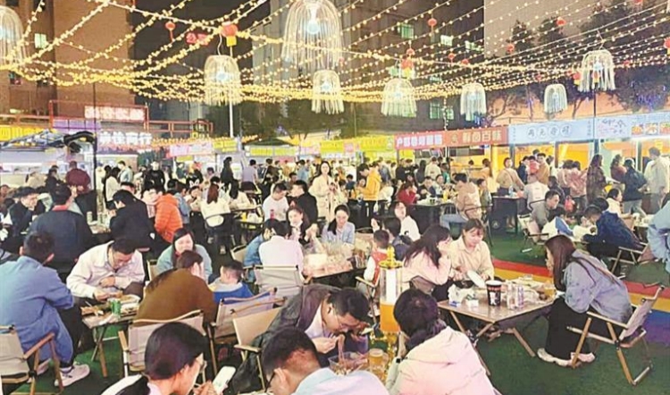 多彩夜景，多元消費(fèi)：煙火坪山新「夜」態(tài)