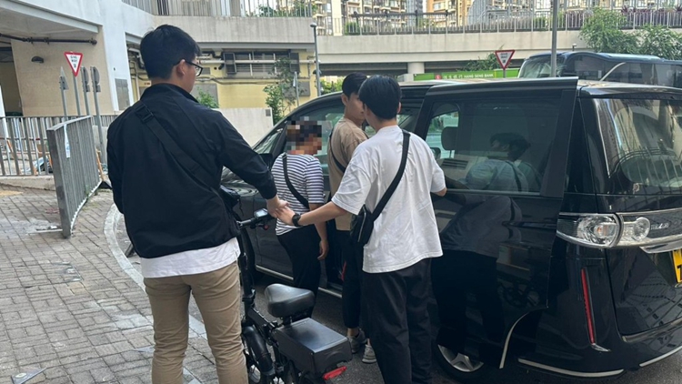 警方大嶼山打擊非法使用電動(dòng)單車等 拘捕4人