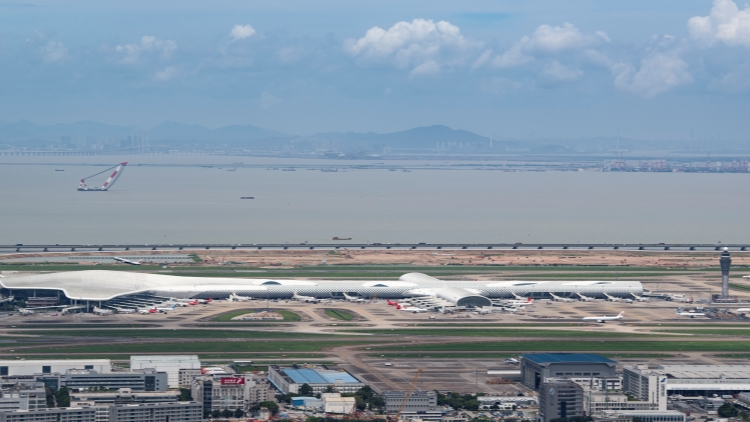 「航空測評」網(wǎng)紅騷擾機場志願者 公安：已行拘