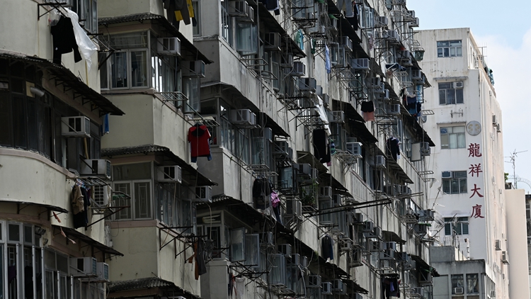 【商報(bào)時(shí)評】解決房屋問題仍須提速提量