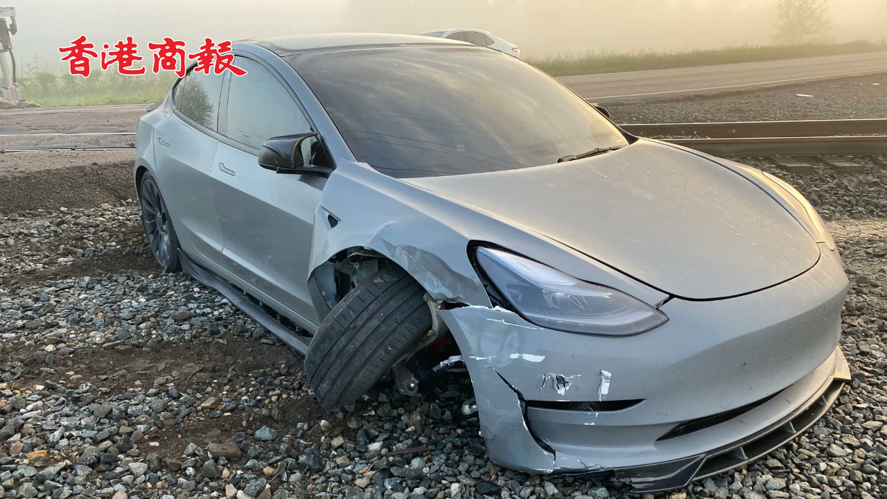 有片｜美國(guó)調(diào)查特斯拉FSD技術(shù) 曾在事故中致1人死亡