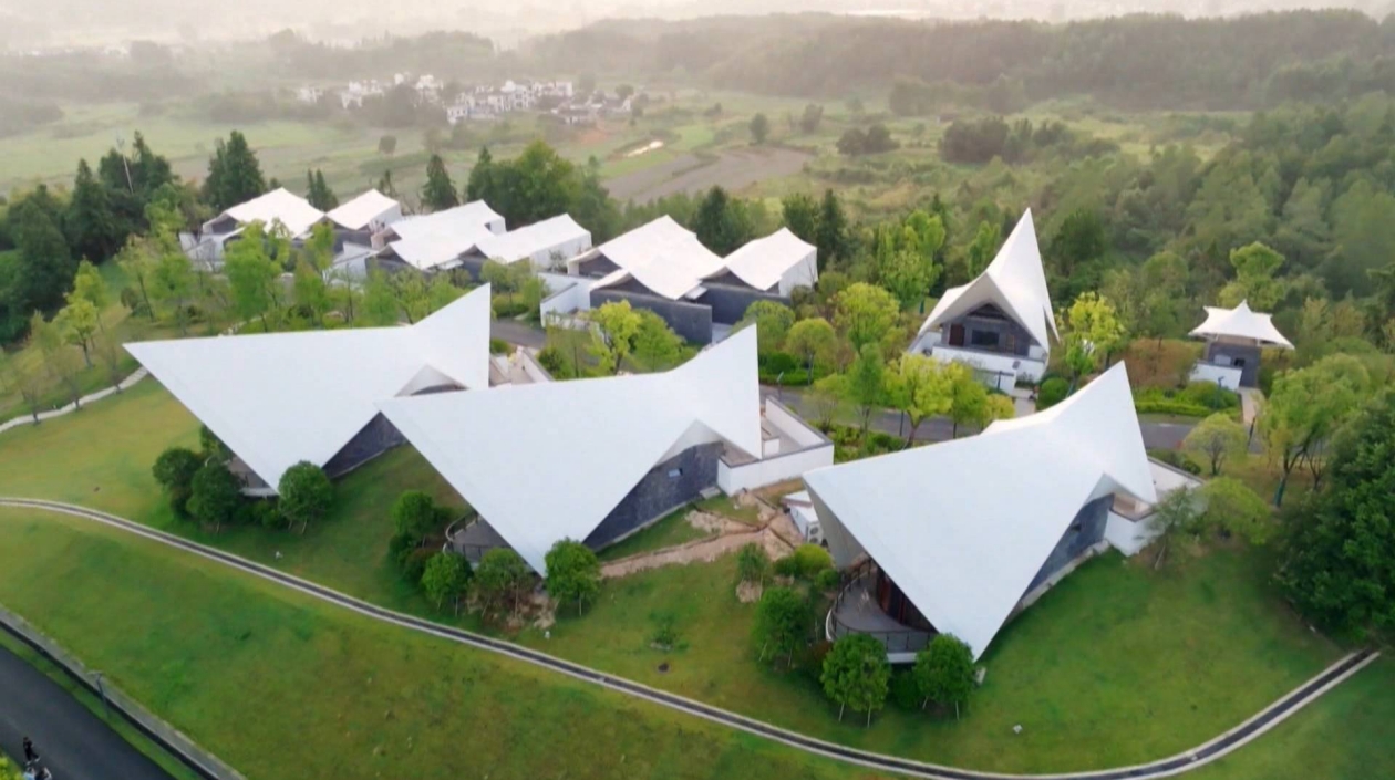 「為游而住」變「為住而游」 皖黟縣民宿產(chǎn)業(yè)集群發(fā)展