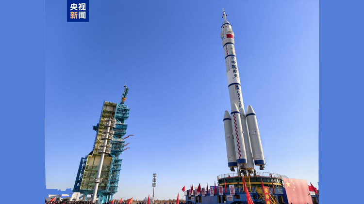 神舟十九號(hào)船箭組合體轉(zhuǎn)運(yùn)至發(fā)射區(qū) 計(jì)劃近日擇機(jī)實(shí)施發(fā)射