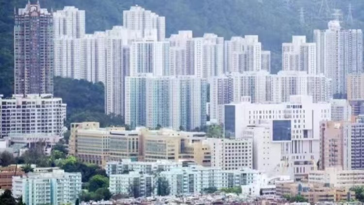 調(diào)查：內(nèi)地客來(lái)港買樓意願(yuàn)升 首選五地區(qū)