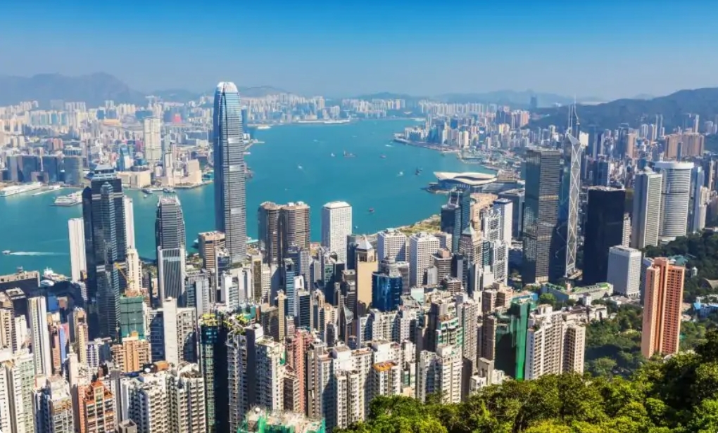 【八面來風】穩(wěn)步改革更可貴