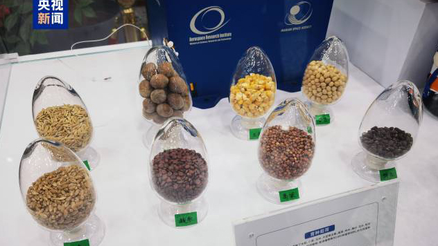 「太空種子」交付！太空快遞里還有啥？