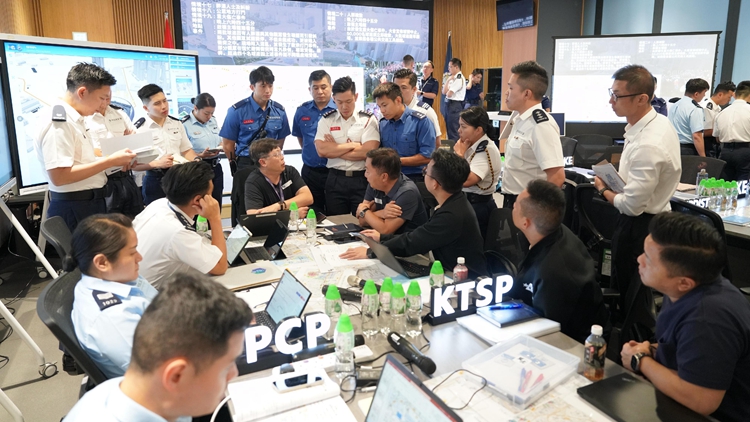 警方舉行跨部門(mén)桌上演練 加強(qiáng)啟德體育園應(yīng)對(duì)緊急情況的協(xié)作及應(yīng)變能力