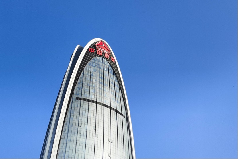 中國重汽重卡蟬聯(lián)行業(yè)銷量和市佔率「雙第一」