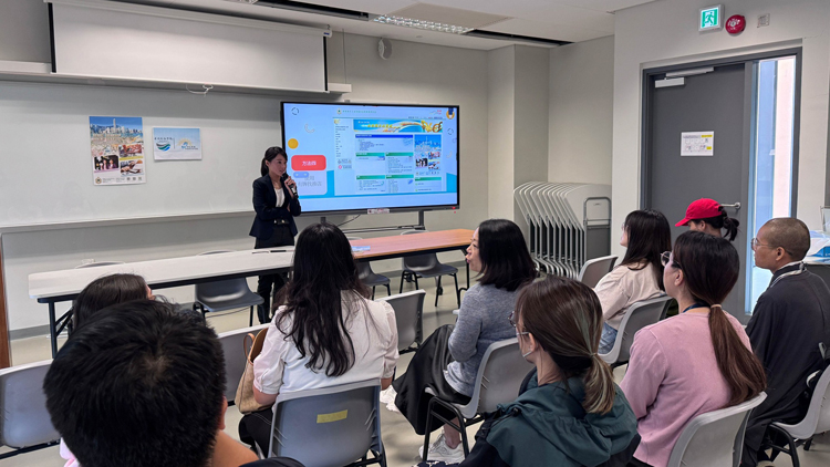 海關(guān)走訪大專院校 與學生分享避免墮匯款陷阱