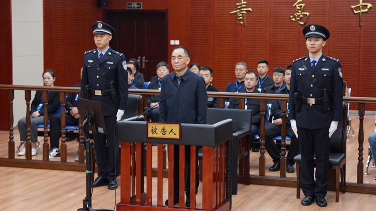 非法收受財(cái)物2.2億餘元 國(guó)務(wù)院國(guó)資委原副部長(zhǎng)級(jí)幹部駱玉林受賄、內(nèi)幕交易案一審開(kāi)庭