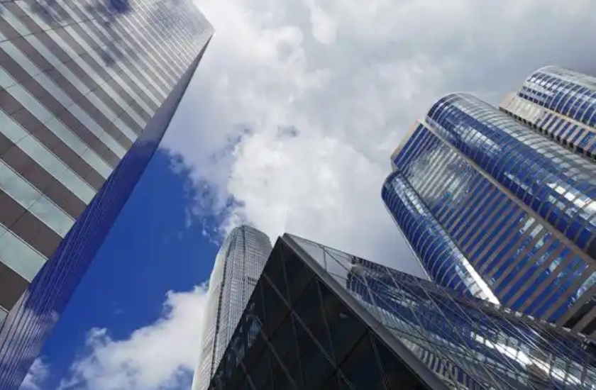 【商報時評】發(fā)展低空經(jīng)濟(jì) 須邁好第一步