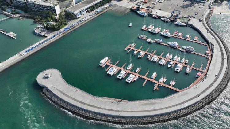 外眼看深｜阿根廷小伙在深圳首次揚(yáng)帆出海 險(xiǎn)些翻船