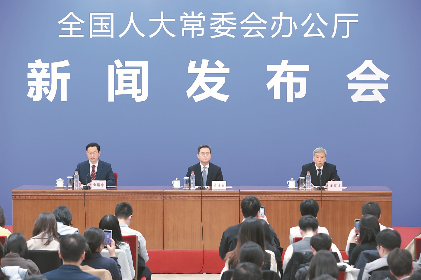 「6+4+2」萬(wàn)億！中國(guó)地方化債三箭齊發(fā)